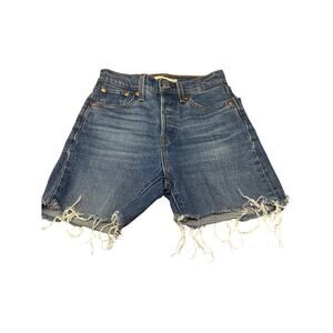 Levi’s Wedgie Straight Denim Jean Shorts. Womens size 23